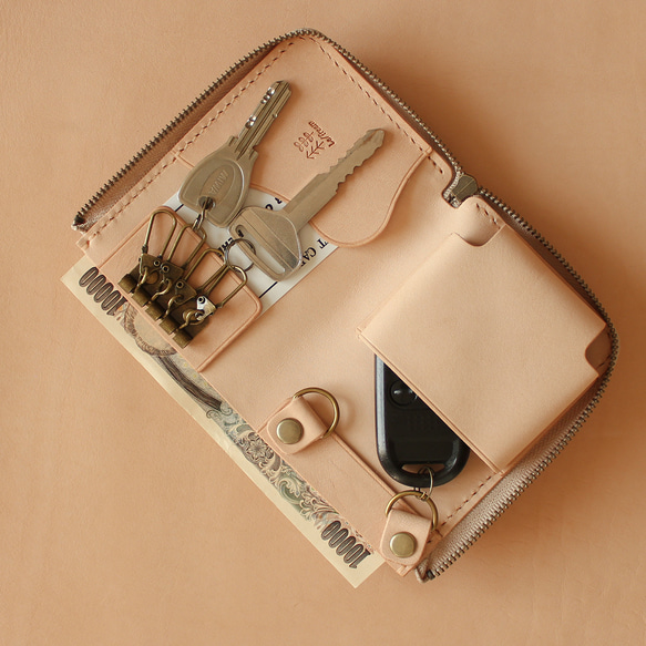 キーケース Lサイズ LF-085 ヌメ革 牛革 レザー 革 財布 免許証 スマートキー 車関連収納 キーホルダー 1枚目の画像