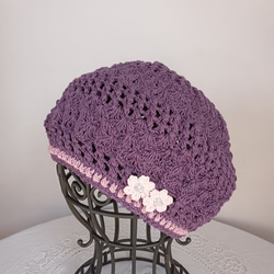 パープルのエキゾチックベレー帽・淡いピンクの小花 1枚目の画像