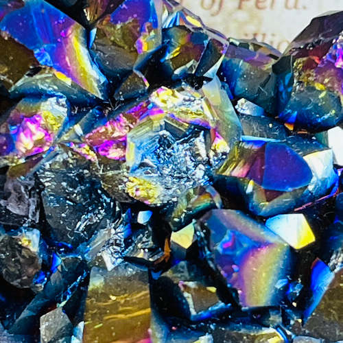 七色の夢໒꒱✨ オーラ アメジスト 紫水晶 ラフストーン 原石
