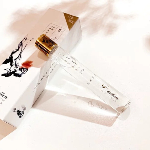 P.seven 香水 22ml　日本限定　金萱茶香水 P.seven 日本限定版 金萱茶香水 22ml オードパルファム 金萱茶 P.seven