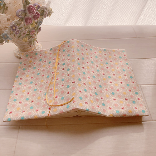 新品未使用】ペチカ☆花柄ノートカバー 先行受注会】ノート