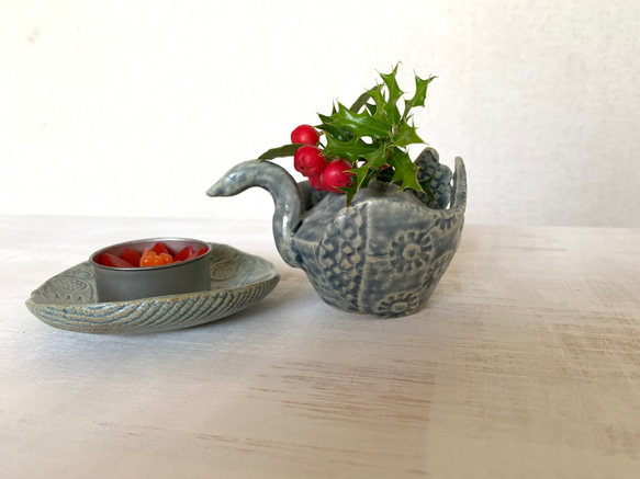 【クリスマスコフレ】スワンの花器&ボタニカル豆皿 8枚目の画像
