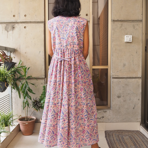 ギャザーワンピース(ハンドブロックプリント) ワンピース Jonno 通販