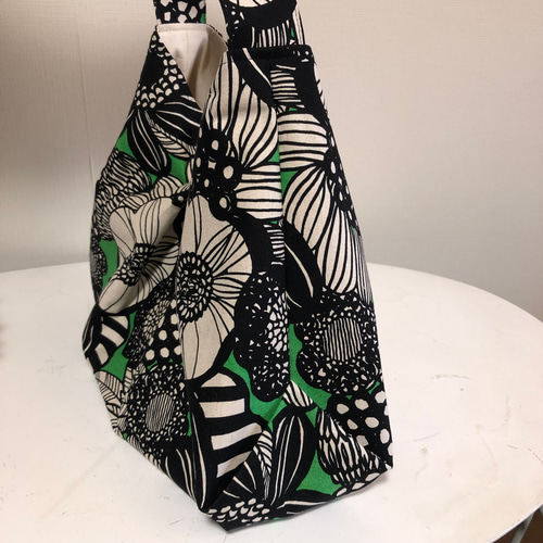 Ugikoさま　ワンピースとバッグ Ugikoさま ワンピースとバッグ New Item シンプルなデザインと