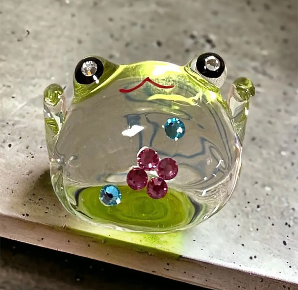 クリスタルのカエル【福かえる】ミニ　ラインストーン　ガラス　置物　縁起物　風水　 2枚目の画像