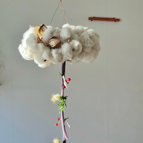 フライングリース(ホワイトコットン) /ドライフラワー　コットンフラワー　リース フライングリース(ホワイトコットン) /ドライフラワーコットンフラワー