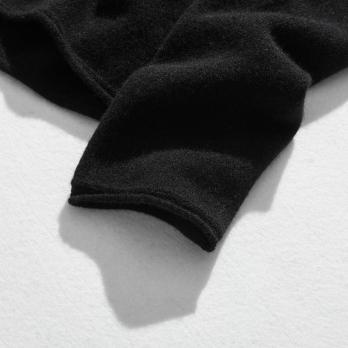 ain't yet anywhere カシミヤ100%ニット セーター　ブラック ain't yet anywhere カシミヤ100%ニット セーター ブラック ain't yet