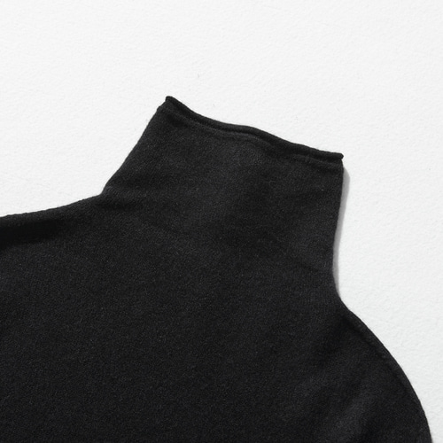 やわらかい繊維から生まれる最高の心地良さ カシミヤ100％ ハイネック