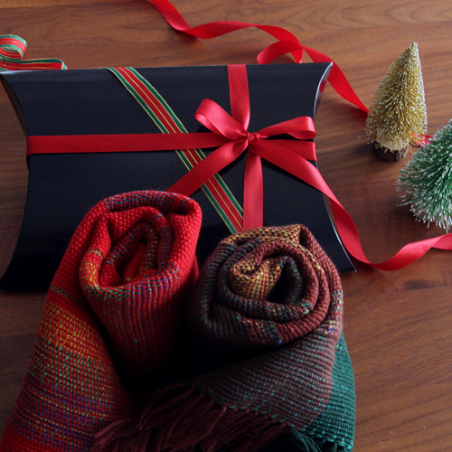 ≪≪Xmas限定Boxペアマフラー≫≫お得なウール手織りマフラー2点セット  