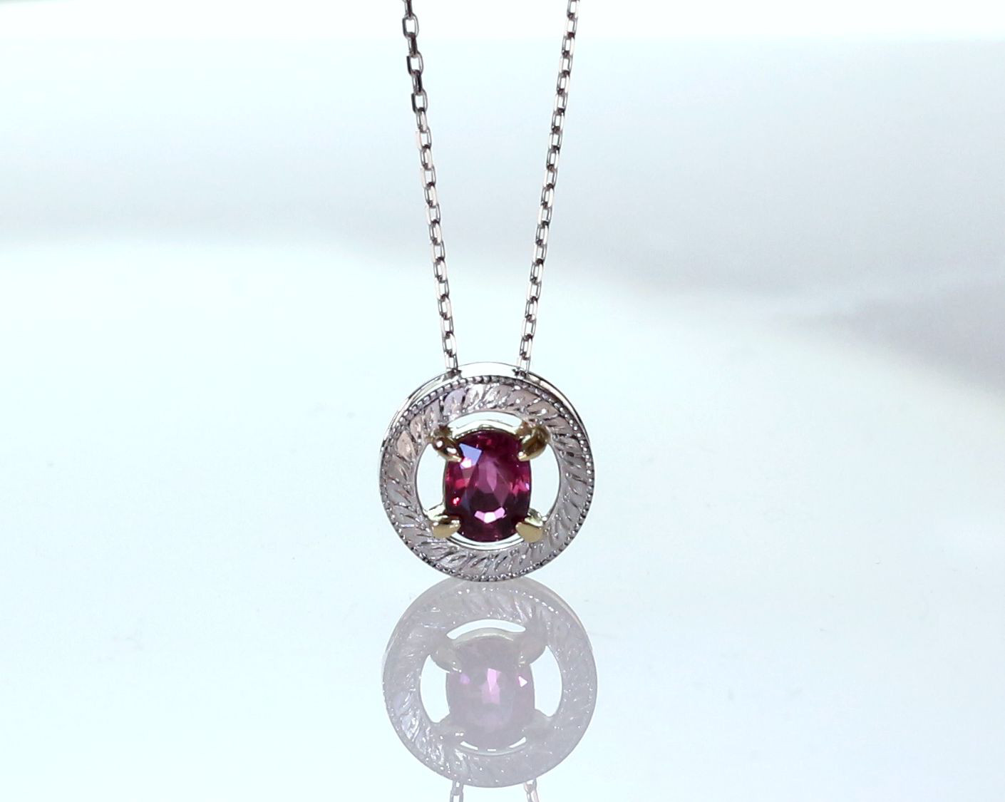 Pt900＆K18YG ルビーペンダント 0.68ct 天然石 ネックレス
