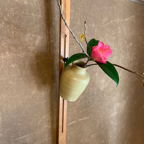 山桜の垂撥(スイハツ) 壁掛け 花器 一輪挿し 花掛け 華道 茶道