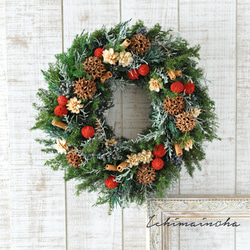 早割クリスマス2025✽フレッシュな針葉樹✽赤い実のクリスマスリース