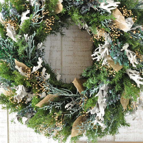 ✽ゴールドリーフがきらめく✽針葉樹たっぷりのクリスマスリース【Xmas