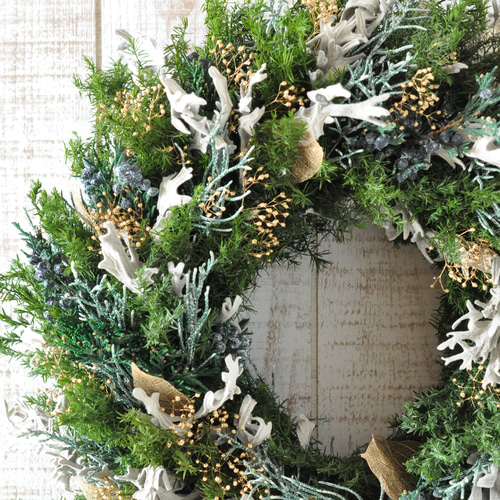 ✽ゴールドリーフがきらめく✽針葉樹たっぷりのクリスマスリース【Xmas