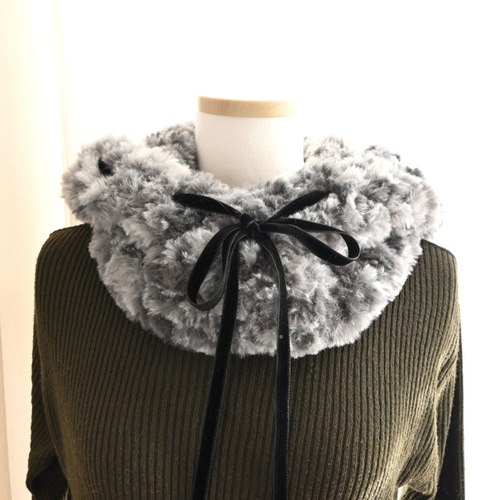 fekete リボン バラクラバ FEKETE（フェケテ）の「ribbon balaclava / リボンバラクラバ（ニット