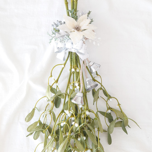 6.宿り木ブーケスワッグ