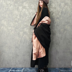 ■10日内発送■【再販】『「4WAY」ピンストライプにレースをポイント。2m大判ショール。』 シャンタン マフラー 冬 6枚目の画像