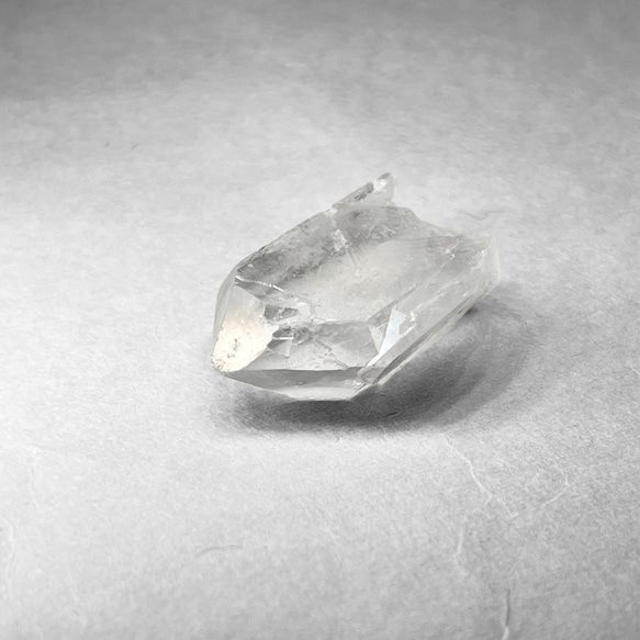 Corinto crystal : stration / ミナスジェライス州コリント産水晶S - 24：ストレーション 4枚目の画像