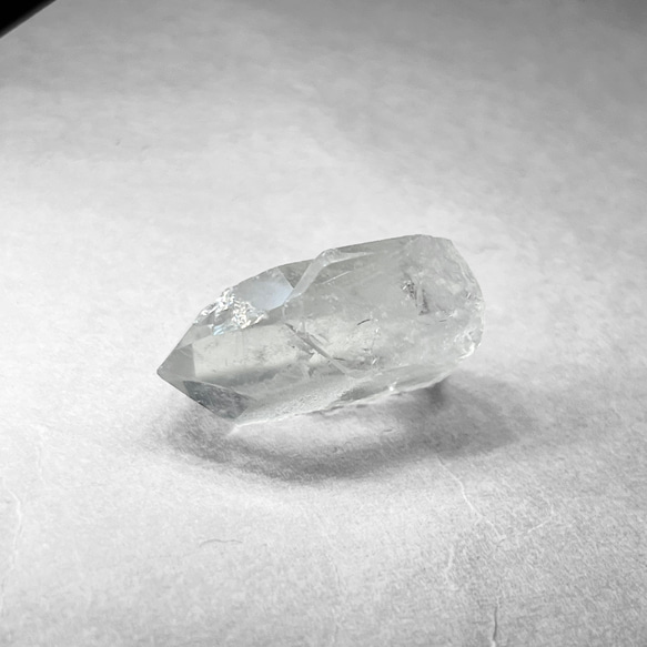 Corinto crystal : stration / ミナスジェライス州コリント産水晶S - 24：ストレーション 2枚目の画像