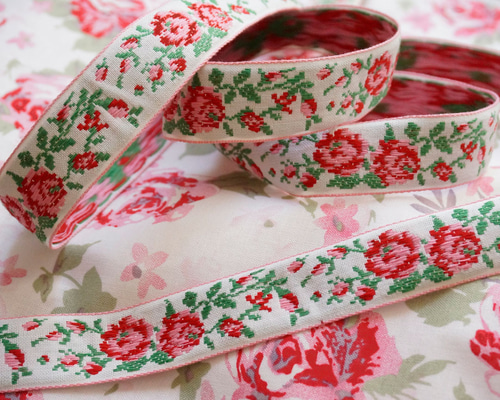 1/6迄初売り値下げ】ジャガードレース刺繍花柄フリルコート