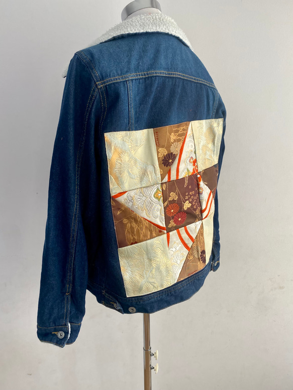 リメイクジーンジャケット １点もの　着物リメイク　インディゴボア付きデニム　パッチワーク 5枚目の画像
