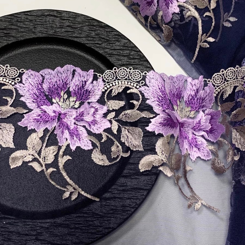 特別価格❣️ 1m 高品質 大きい花 刺繍チュールレース ハンドメイド