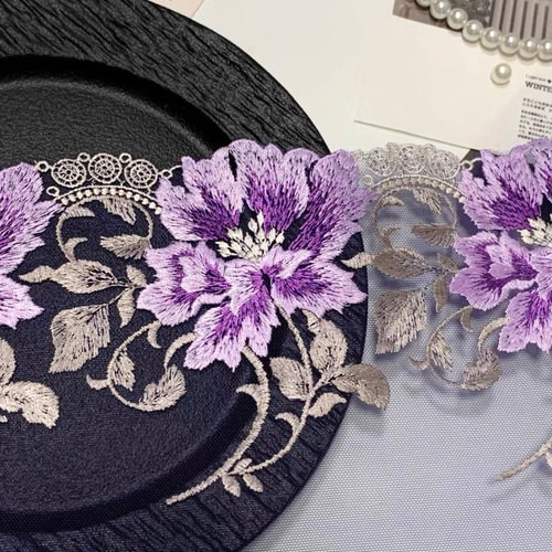 特別価格❣️ 1m 高品質 大きい花 刺繍チュールレース