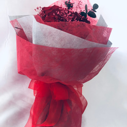 プリザーブドフラワー赤い薔薇5輪のふんわり花束（花束ラッピング） 5枚目の画像