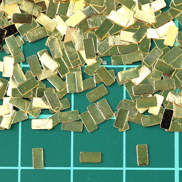 メタルパーツ 長方形 プレート ゴールド 4ｍｍ 500個 ネイル レジン ネイルアート 金属パーツ BD3292 5枚目の画像
