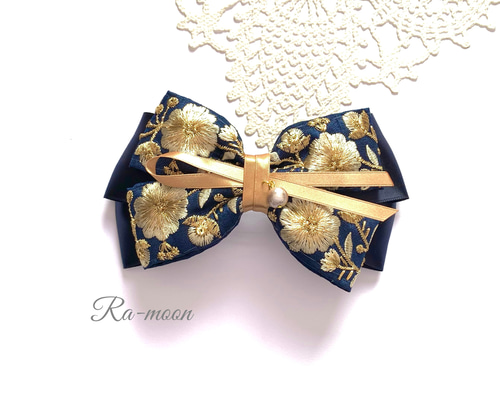 お行儀の良いおリボンと繊細な刺繍が素敵 CHANEL リボンバレッタ ✳︎✳︎インド刺繍✳︎✳︎華やかリボンバレッタ バレッタ Ra