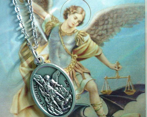 イタリア天使ペンダント e373d2acf0223f3b43d5c3224d8d79