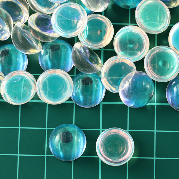 ガラス カボション 14ｍｍ 透明 オーロラ 100個 貼り付け ぷっくり半球 ハンドメイド 貼り付け BD3360 5枚目の画像