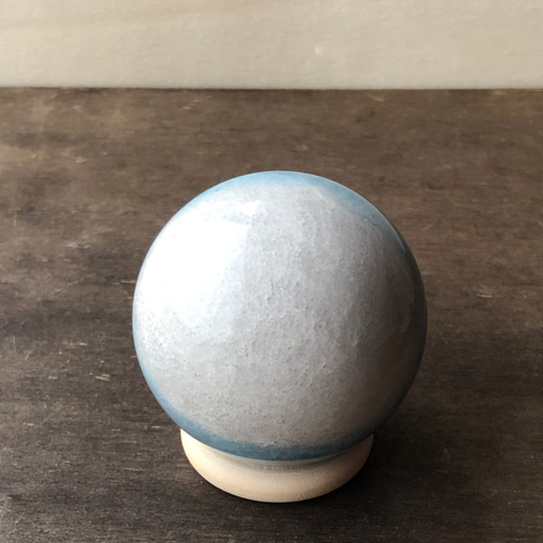 でんちゃん様　再入荷　高品質　トロレアイト　スフィア　天然石 レア！トロレアイト☆スフィア（丸玉）☆瀧川神社にて浄化☆木製