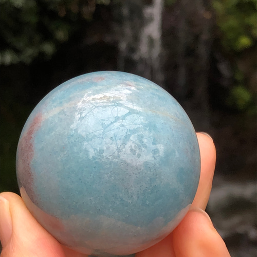 売約済み　大玉フロスト水晶にトロレアイトの観音様と蓮 楽天市場】クリスタルガラス 水晶玉 蓮の花 ロータス サン