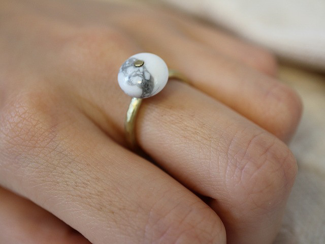 ハウライト＊Brass Point Ring＊真鍮リング＊no.600