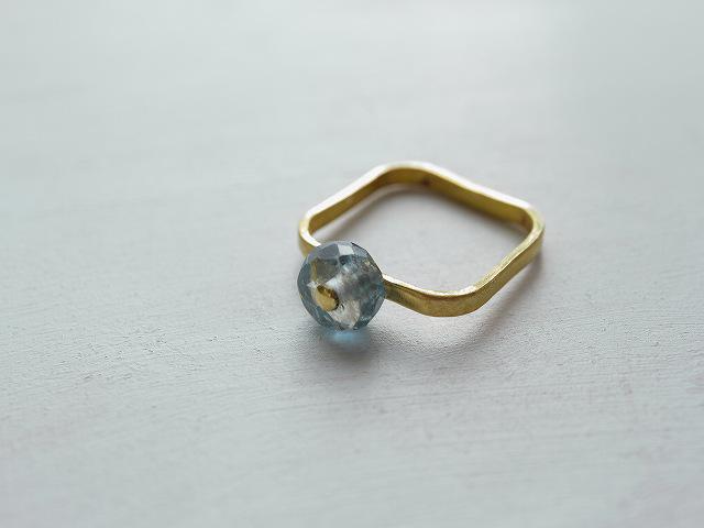 3月誕生石＊アクアマリン＊スクエアリング*Brass Point Ring＊no.583