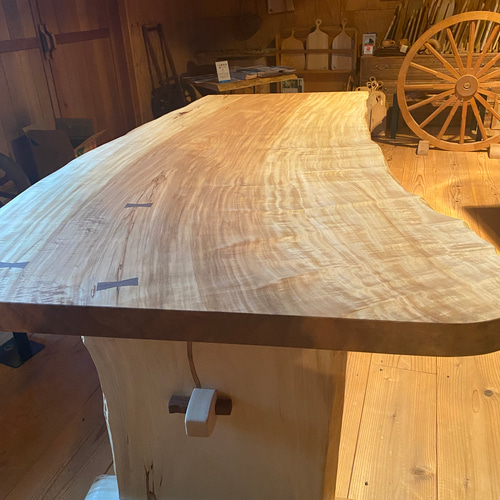 栃一枚板テーブルオーダーメイド