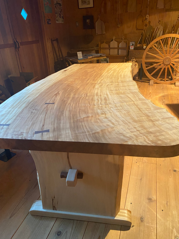 栃一枚板テーブル　オーダーメイド 