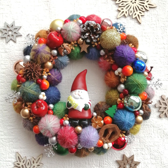 カラフルでにっこり☆毛糸玉のクリスマスリース(中) ニット カラフルでにっこり☆毛糸玉のクリスマスリース(中) ニット