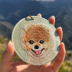 キーホルダー 犬 刺繍 ポメラニアン 動物 愛犬 プレゼント ギフト 両面 ストラップ バッグチャーム or-050 5枚目の画像