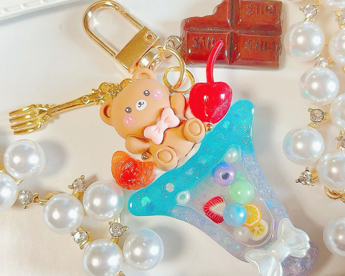 シャカシャカキーホルダー＊くまロリポップ2点オーダー4点＊シェイカー fde5a00839c6ff26ae1fdd63b3b49f