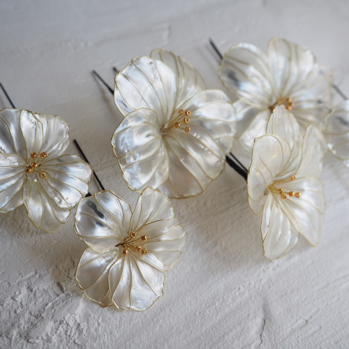 結婚式・お呼ばれ】ブライダルヘアアクセサリー アメリカンフラワーの