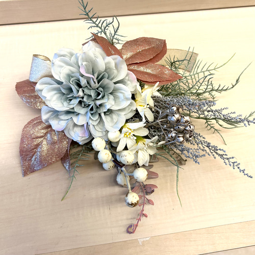 2026お正月飾り⭐︎稲穂のしめ縄飾りとブルーダリアのモダンアレンジ