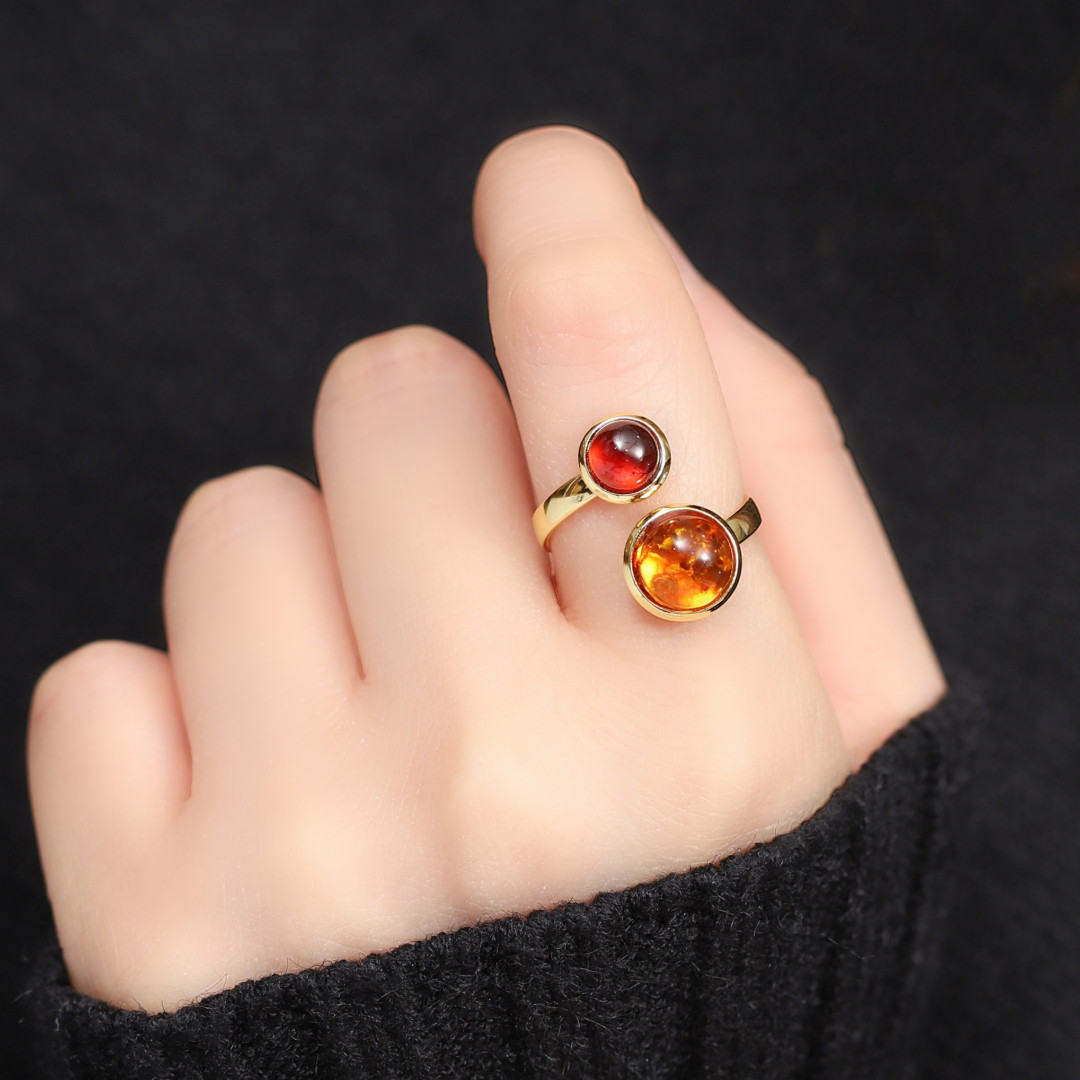 コーデリングおまけ中♪《ヘソナイト×バルティックアンバー》天然石フォークリング【サージカルステンレス】ガーネット◇べっ甲