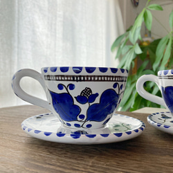 ティーカップ ＆ソーサーマヨリカ焼き イタリア陶器 青い陶器 コーヒーカップ TAZ021 2枚目の画像