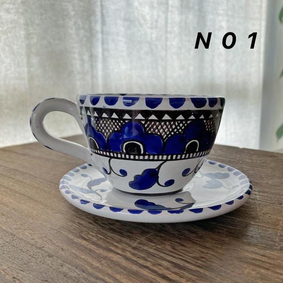 ティーカップ＆ソーサーマヨリカ焼き イタリア陶器 青い陶器  コーヒーカップ TAZ022 2枚目の画像