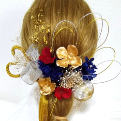 成人式用髪飾り　卒業式髪飾りドライフラワーヘア飾り　振袖　和装　着物　結婚式 水引 ゴールド　タッセル 1枚目の画像