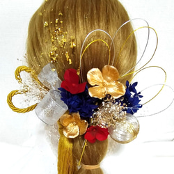 成人式用髪飾り　卒業式髪飾りドライフラワーヘア飾り　振袖　和装　着物　結婚式 水引 ゴールド　タッセル 2枚目の画像
