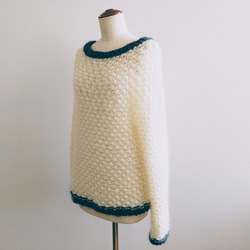 『再販・受注製作』キッドモヘアのベリー柄のセーター　スレートブルー×オフホワイト　キャメル 2枚目の画像