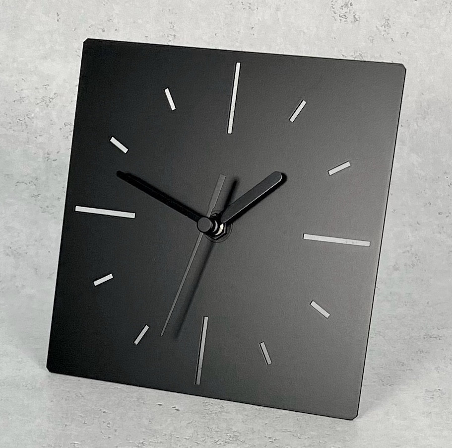 置き時計アイアン装飾(1)